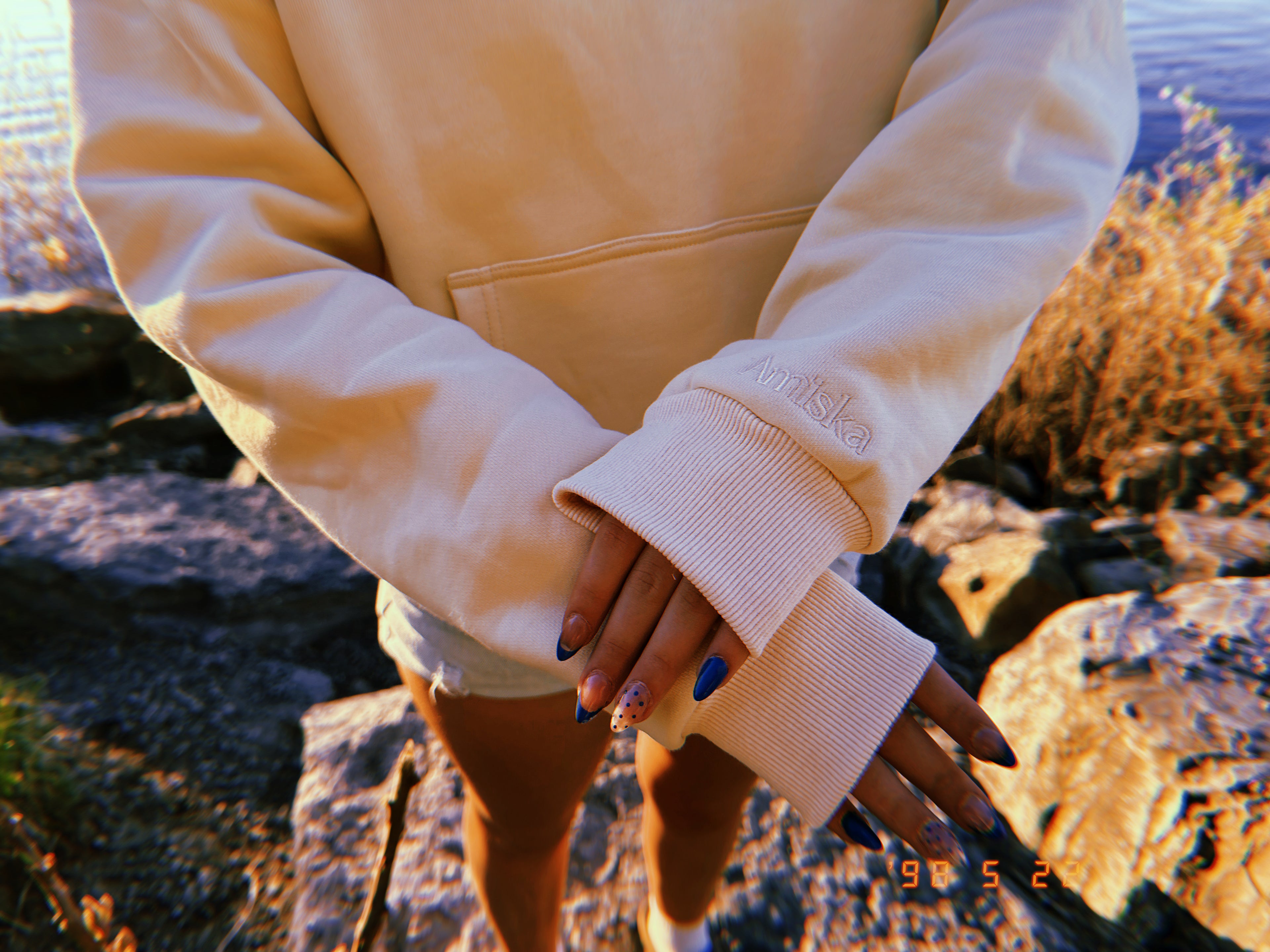 Amiska Hoodie - Golden Hour