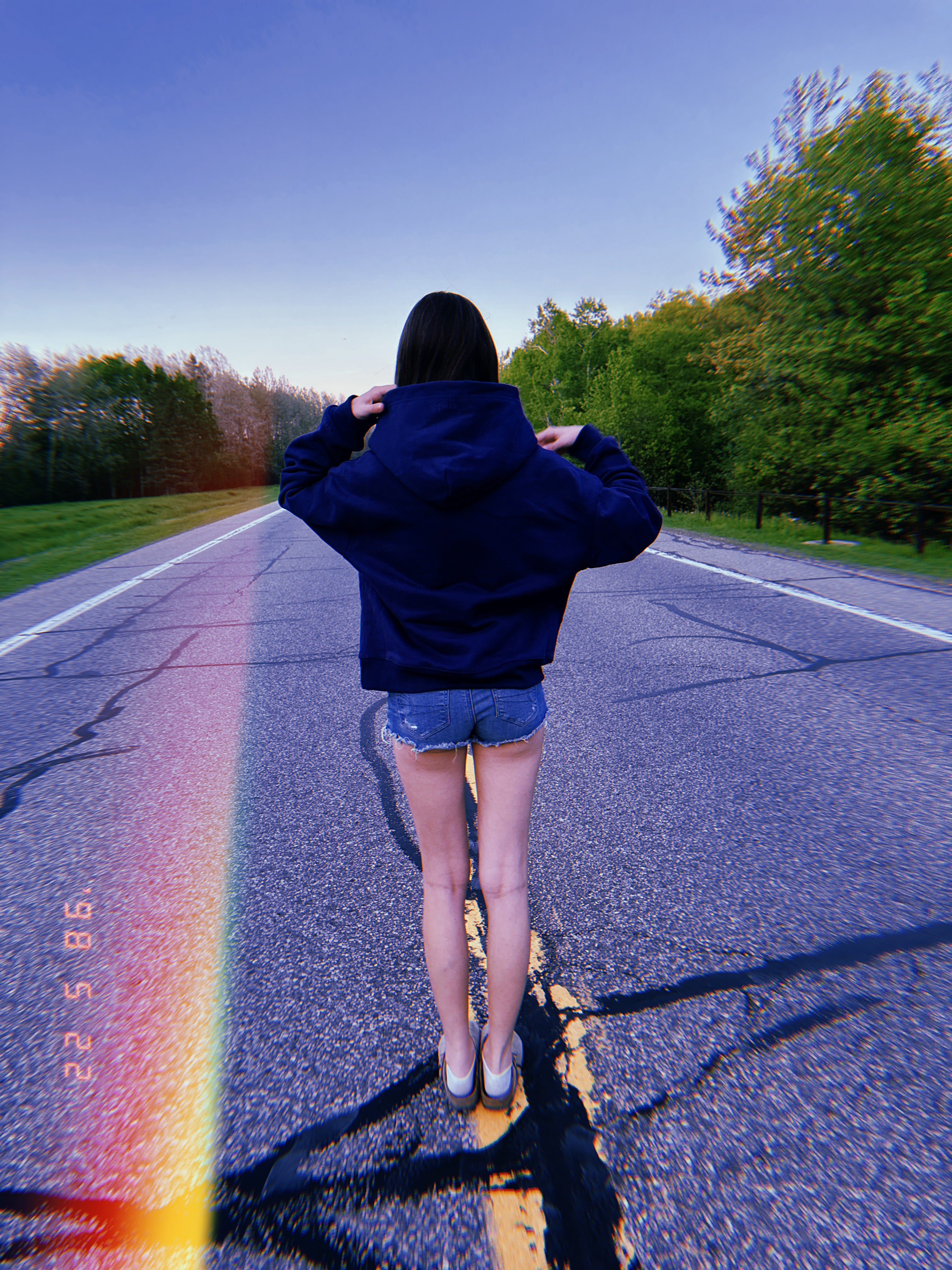 Amiska Hoodie - Midnight Tide